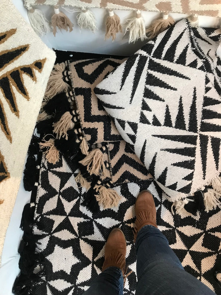 Arrow - Flat Weave Rug