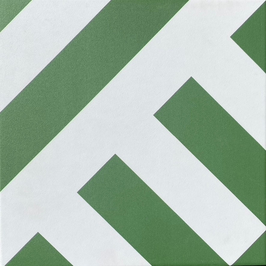 Green Ray geometric stripe tile