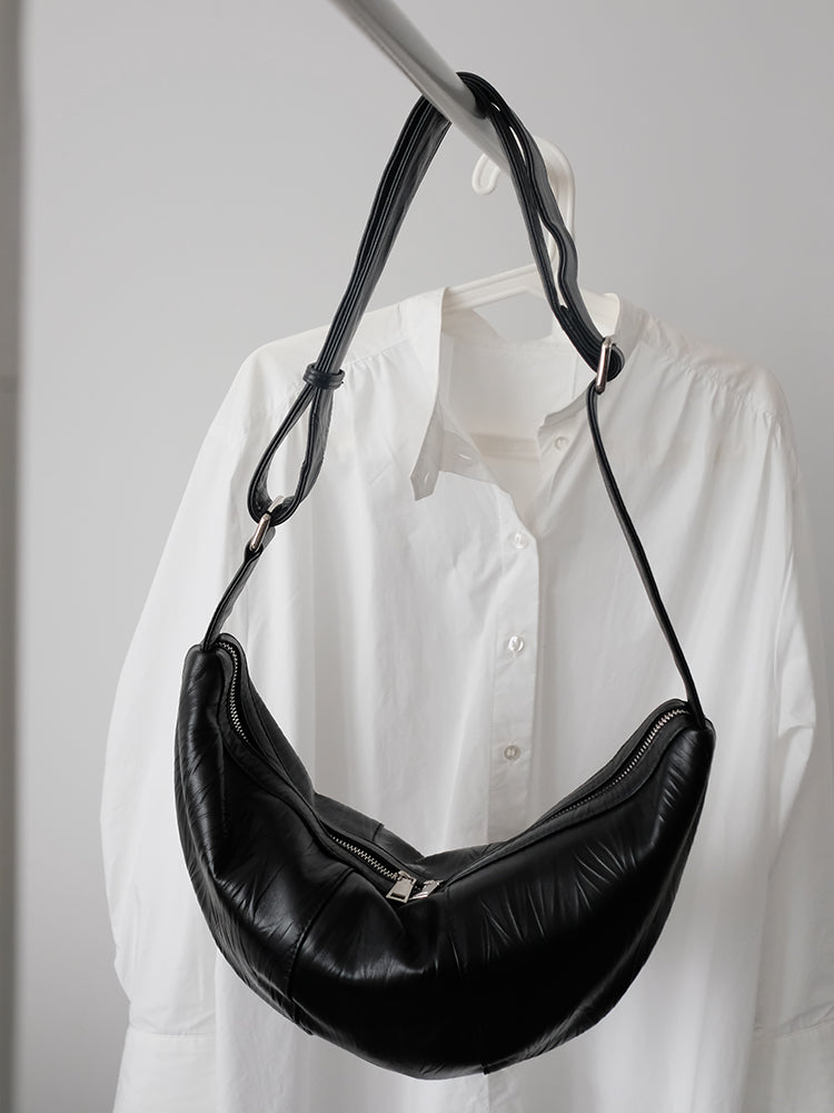 Bay - Leather Black Croissant Bag