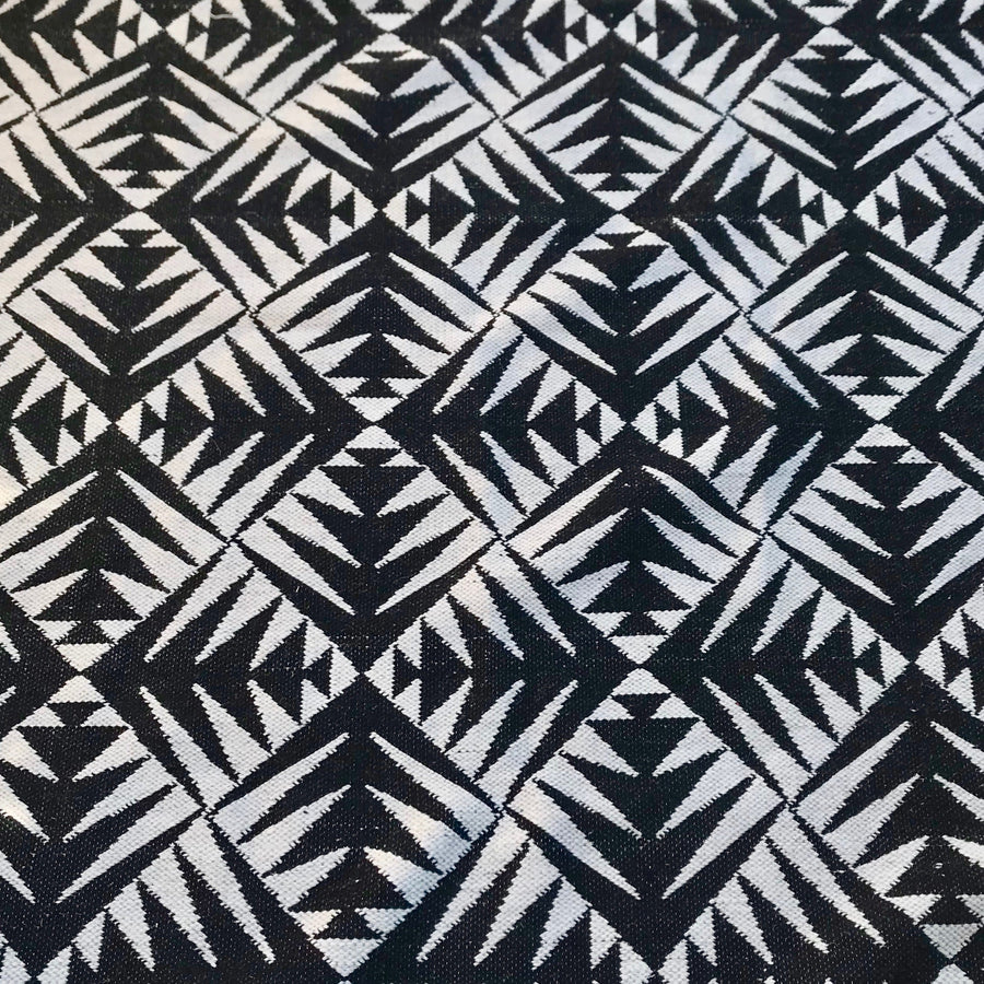 Arrow - Flat Weave Rug