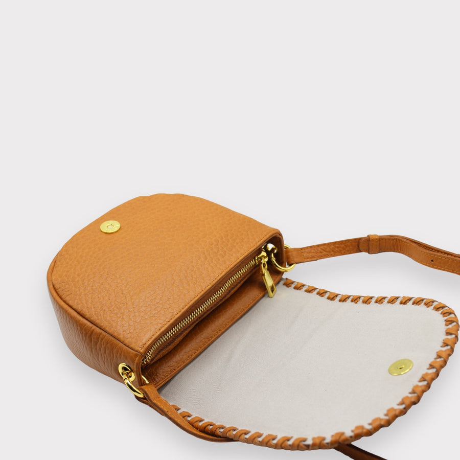 Jas - Handmade Leather Saddle Bag Caramel