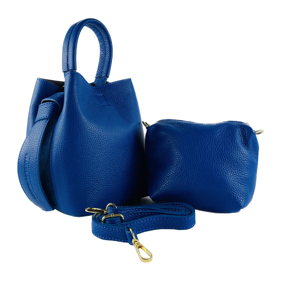 RB1006CH | Borsa a Secchiello con Pochette in Vera Pelle Made in Italy.Tracollina con attacchi a moschettone in metallo Oro Lucido - Blu Royal - Dimensioni: cm 16 x 14 x 21 + Manico 13 cm