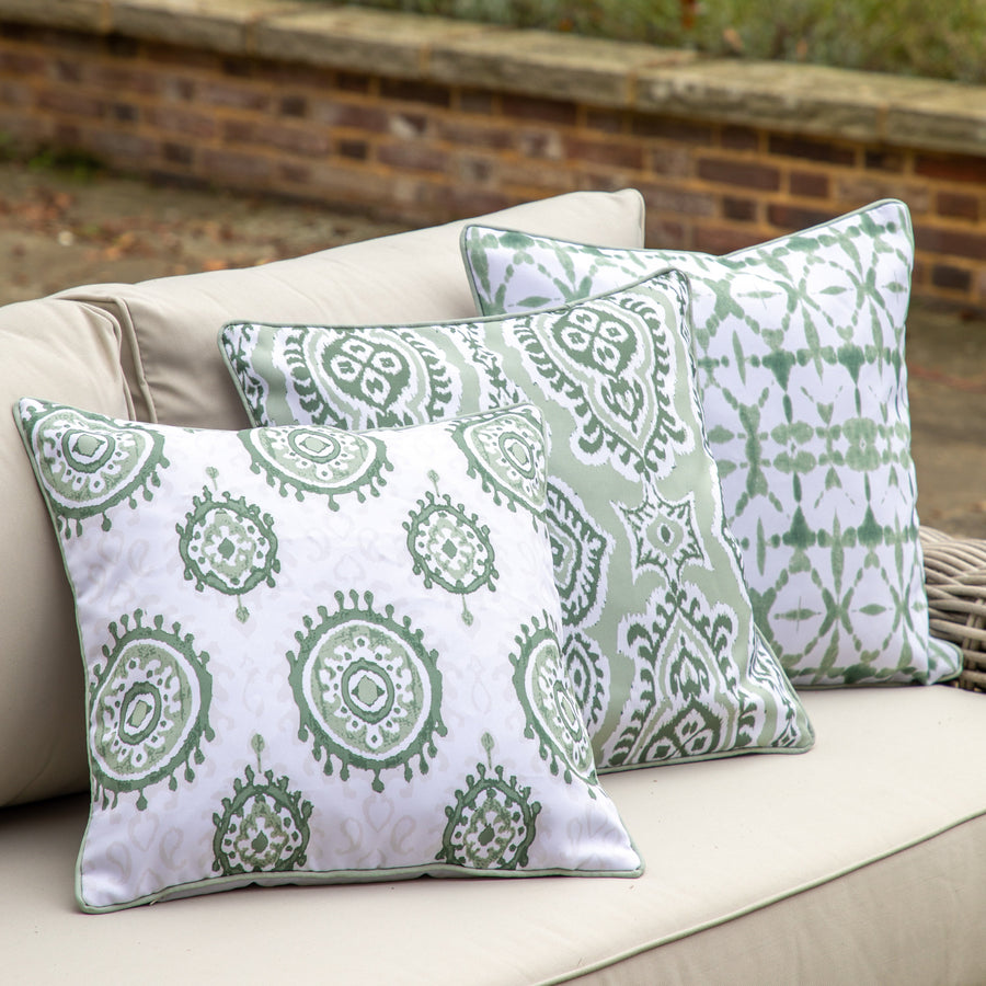 Indoor Outdoor Isabella Cushion In Sage