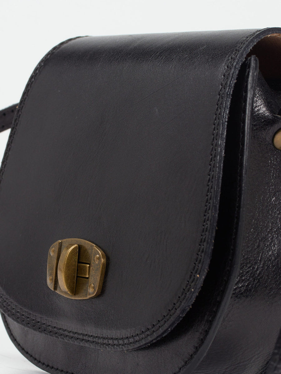 Black Leather Turn Lock Saddle Bag