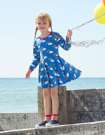 Skater Kleid mit langen Ärmeln und Regenbogen Print aus Bio Baumwolle