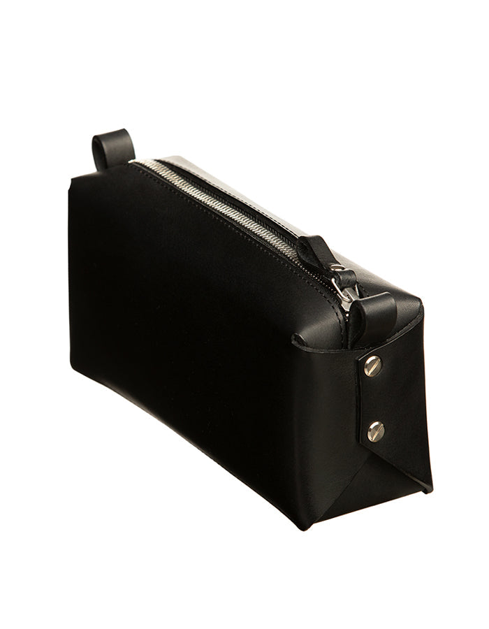 Stella Soomlais Leather Makeup Bag – Sustainable Elegance