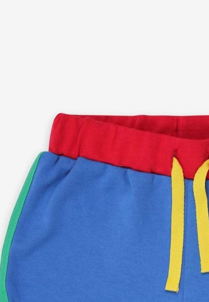 Jogging Shorts aus Bio Baumwolle mit Regenbogen Applikation