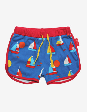 Bio-Laufshorts mit Segelboot Aufdruck