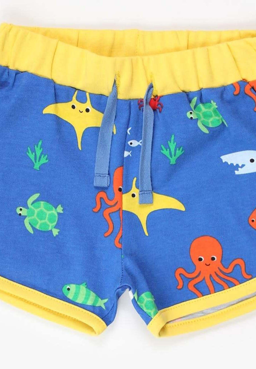 Bio Laufshorts mit Sealife-Applikation