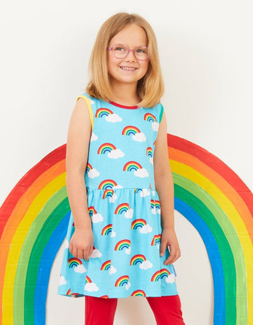 Kleid aus Bio Baumwolle mit Regenbogen Print