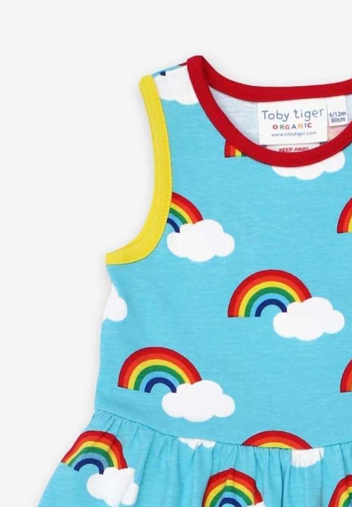 Kleid aus Bio Baumwolle mit Regenbogen Print