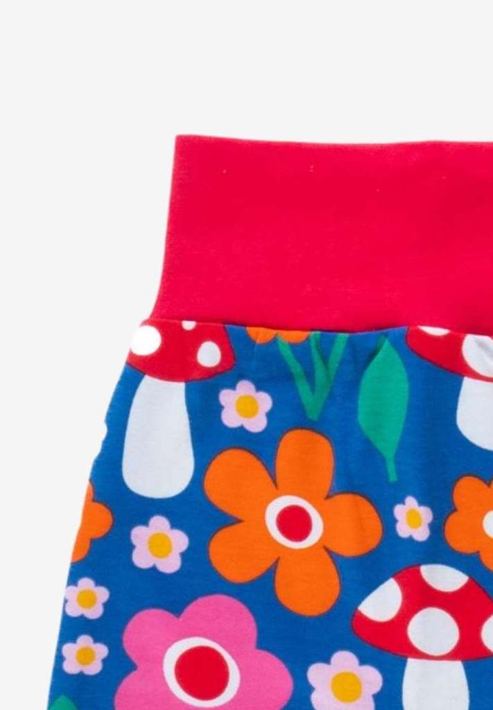 Bio Baumwoll-"Yoga Pants" mit Blumen Muster und Fliegenpilz Applikationen