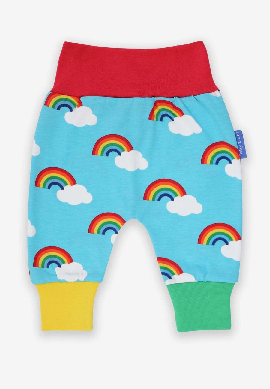 Babyhose aus Bio Baumwolle mit Regenbogen Print